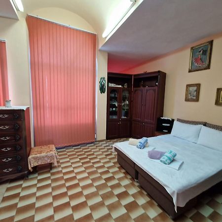 Apartament Heart Of Bałczik Zewnętrze zdjęcie